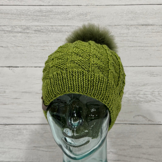 Off the Rails Beanie Pattern