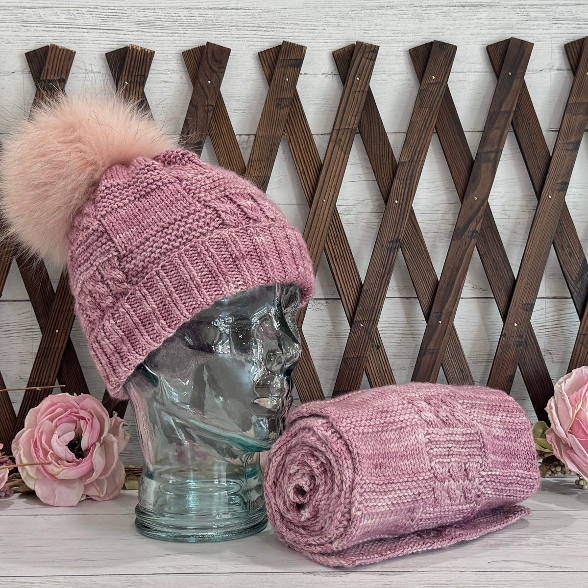 Poppy Block Hat & Scarf Matching Set Bundle