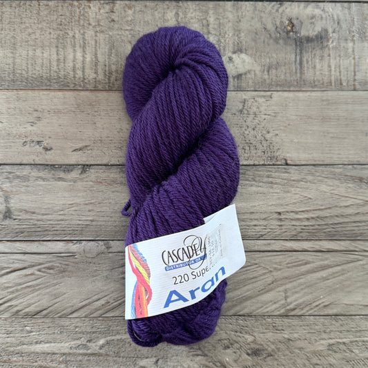 Cascade 220 Yarn | Aran Weight Yarn