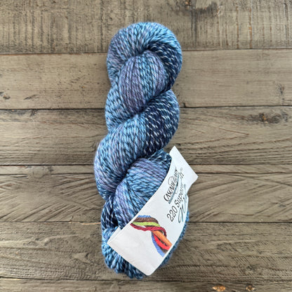 Cascade 220 Superwash Wave Yarn | Worsted Weight Yarn