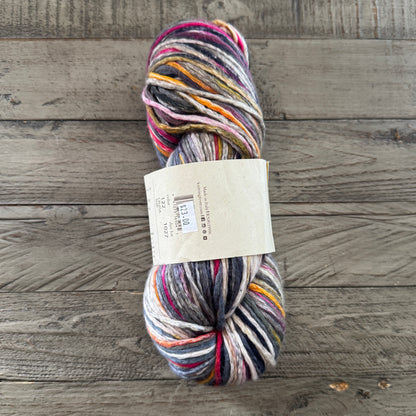 Juniper Moon Yarns | Worsted Weight Yarn