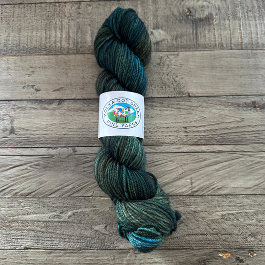 Polka Dot Sheep Yarn | Worsted Weight Yarn