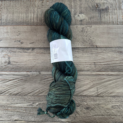 Polka Dot Sheep Yarn | Worsted Weight Yarn